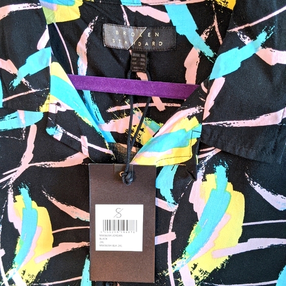 Button Up - Picture 2 of 4